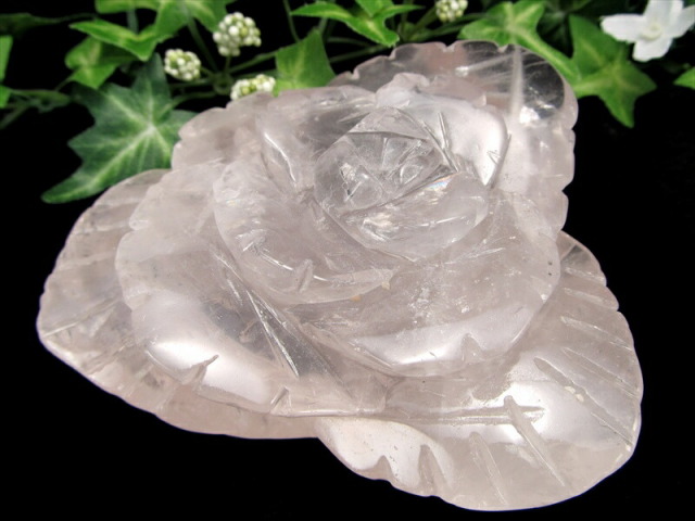 恋愛成就最高の組み合わせ ローズクォーツ 薔薇彫刻置物 最大幅約10.9cm 重さ521g ローズ&ローズ 艶感抜群 可愛らしいピンク 一刀一石彫り 紅石英 極上