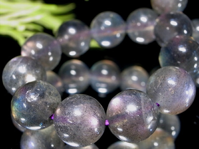 超希少 パープル&ピンクシラー 5A ラブラドライト ブレスレット 8.5mm×22珠 スペクトロライト 透明感あり 神秘的な色合い 自由を象徴する石 一点もの