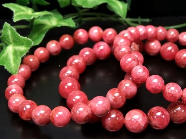 ロードナイト 薔薇輝石 ブレスレット 8mm-8.5mm×23珠前後 鮮やかピンクカラー 友愛を象徴する石 アメリカ サウスダコタ産 パワーストーン 天然石