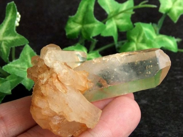 タンジェリンクォーツ 蜜柑水晶 天然石 水晶 鉱物 一点物 健康 066d1fa31d048545d213f9615a2c6b