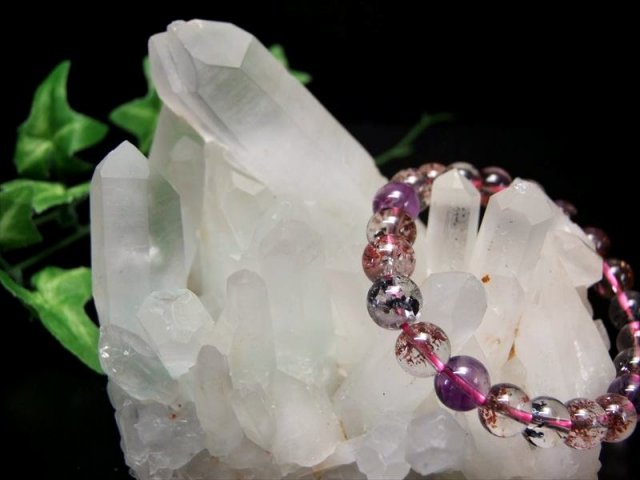 限定5個 激レア・緑の山並みを閉じ込めた水晶 エメラルドグリーン