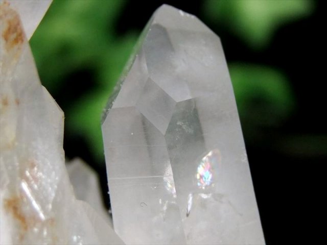 限定5個 激レア・緑の山並みを閉じ込めた水晶 エメラルドグリーン