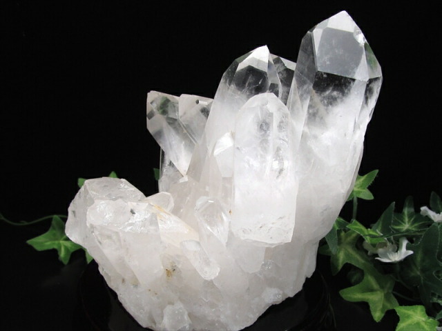 大地が育んだ光の宇宙 ブラジル産 水晶 クラスター 専用木製台座付 最大幅約131mm 重さ1511g 最高級 浄化 清らかな力をもつ全能の石 一点物 ブラジル産