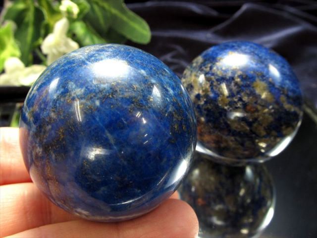 中サイズ ラピスラズリ 丸玉 直径約40mm前後 1個売り つやつや光沢の