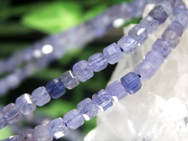 タンザナイト キューブカット ブレスレット 約3mm-3.5mm 合わせやすいシンプルデザイン 12月の誕生石 意識を高次元に高め、成功に導いてくれる石