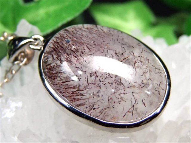 バイヤー厳選 5A スーパーセブン ペンダントトップ 縦22mm 重さ6.8g 超透明 キラキラ鉱物たっぷり 1点物 ブラジル産 パワーストーン 天然石