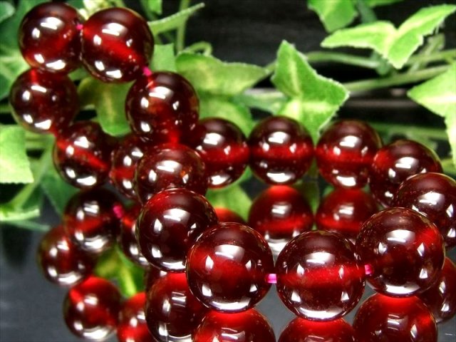 店頭展示中 希少・大珠 4A ヘソナイトガーネット ブレスレット 約13mm