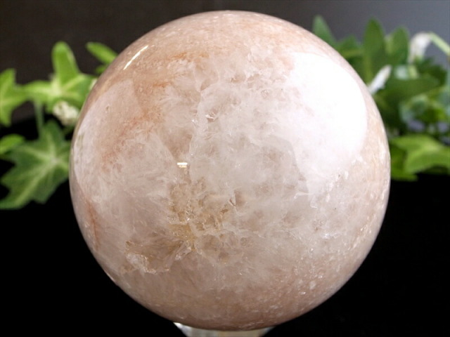 桜を思わせる花模様 桜瑪瑙 丸玉 置物 台座付 直径67mm 重さ424g ふんわりピンクカラー 1点物 マダガスカル産 パワーストーン 天然石