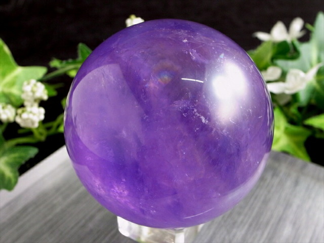 虹入り アメジスト 紫水晶 丸玉 台座付 直径 54mm 重さ 237g 透明 愛の守護石 癒しと安らぎの石 一点もの ボリビア産 パワーストーン 天然石
