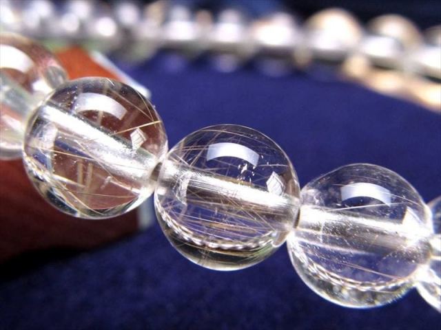 店頭展示中 驚異の透明感×ルチル内包 ガネーシュヒマール産 ルチル入り 水晶 ブレスレット 約7.5mm-8mm×25珠 正直この価格は反則級