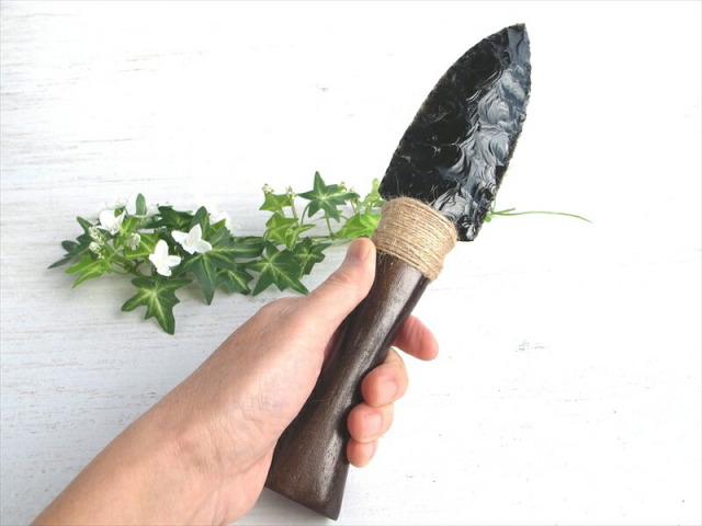 黒曜石の守護刀 オブシディアン 尖頭器型 ナイフ 長さ約26cm 重さ約