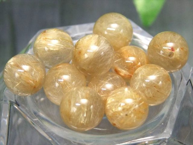 ヴィーナス針 限定44珠 3A+ 1粒売り ゴールドルチルクォーツ 8.5mm-9mm