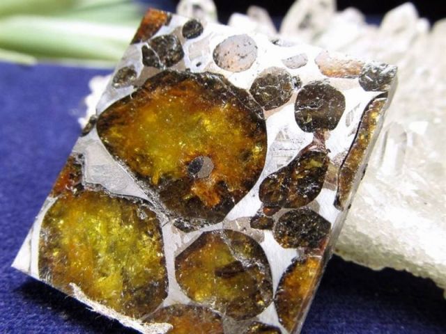 パラサイト隕石 95g セリコ隕石 94.8㍉ 隕石 鉄隕石 高品質 隕石原石 パラサイト隕石 95g セリコ隕石 94.8㍉ 隕石 鉄隕石 高品質 隕石原石