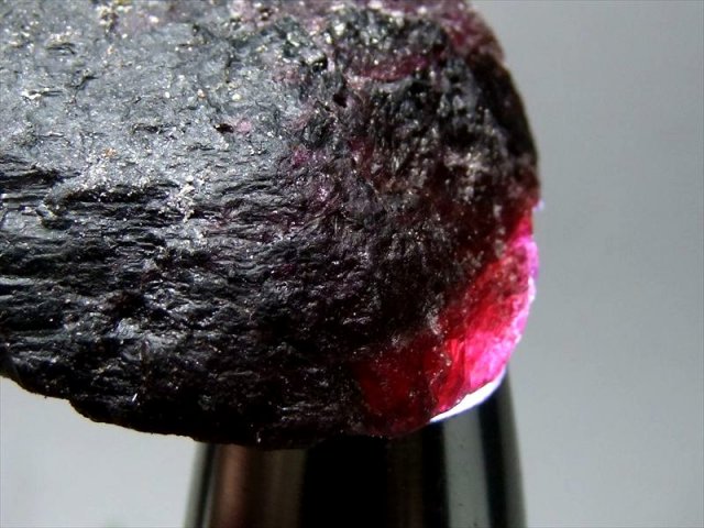 努力が実る石 ガーネット ナチュラル原石 1個売り 100g-120g 深紅の