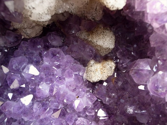 アメジストドーム（カペラ）　82 特価（※訳あり）アメジストドーム（カペラ）134