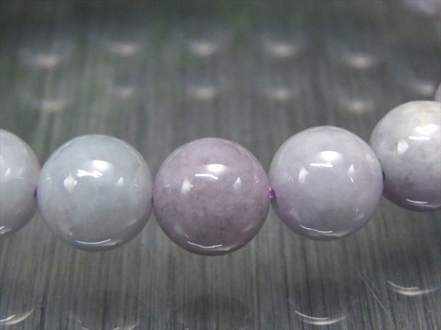ほんのりラベンダー ラベンダー翡翠 ブレスレット 10mm10.5mm×19珠