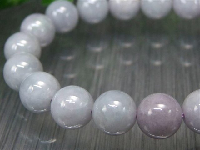 ほんのりラベンダー ラベンダー翡翠 ブレスレット 10mm10.5mm×19珠