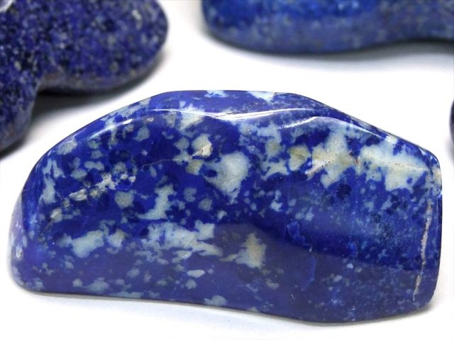 大特価 3A ラピスラズリ 磨き原石 タンブル 500g-600g 鮮やかブルーに