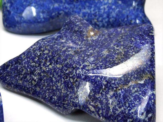 天然ラピスラズリ 磨き原石(約700g) 大特価 3A ラピスラズリ 磨き原石 タンブル 700g-800g 鮮やかブルーに