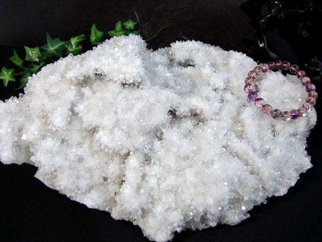 激レア 超透明スターダスト結晶 特大サイズ 四川水晶 クラスター 専用木製台座付 最大幅約210mm 重さ6304g 最高級 浄化 清らかな力をもつ全能の石 一点物