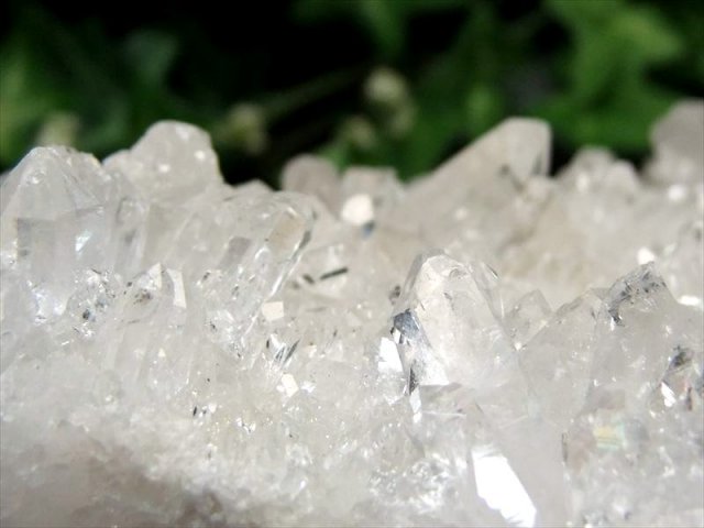 ミナス・ジェライス産 水晶 クラスター 最大幅約120mm 重さ1058g 最高級 浄化 清らかな力をもつ全能の石 一点物 ブラジル ミナス・ジェライス州産