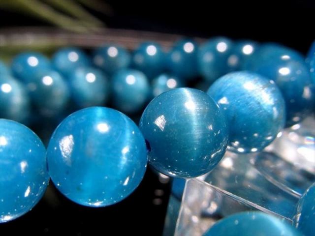 3A+ ブルーグリーンアパタイト ブレスレット 9.5mm-10mm×20珠前後 目を