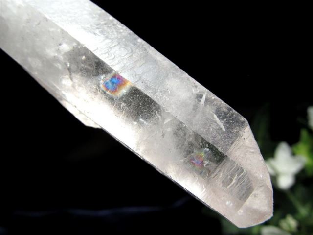 安定感抜群の持ちやすい大きめポイント付き アフリカ産 水晶ポイント付