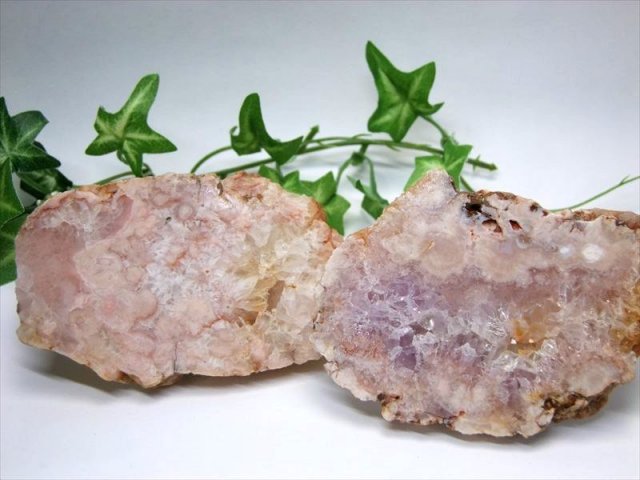桜 フラワー結晶有り さくらメノウ プレート原石 1個売り 重さ150g