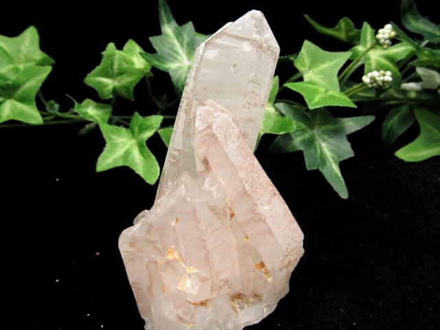 ピンクタイプ タンジェリン クォーツ クラスター 原石 最大幅 90mm 重