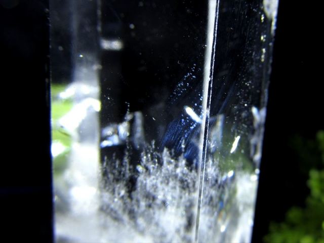 超希少 ラダー&虹入り マニフェストクォーツ ポイント置物 高さ 88mm