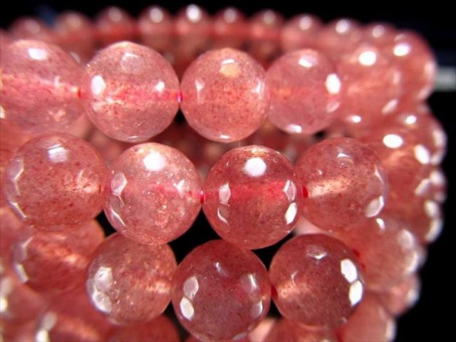 ピンクエピドート・シスト ミラーボールカット ブレスレット 8.5mm-9mm×22珠前後 きらきらミラーボールカット たっぷりインクルージョン 幸福感を得る石