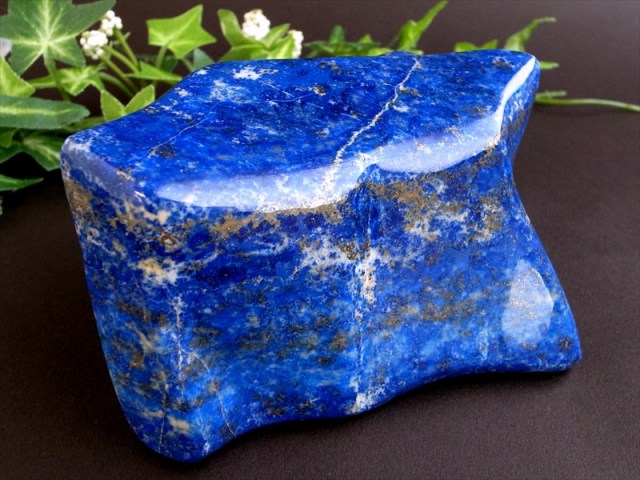 4A ラピスラズリ 磨き原石 タンブル 最大幅111mm 重さ832g 幸運の象徴 世界最古のパワーストーン ラピスラズリタンブル アフガニスタン産 パワーストーン