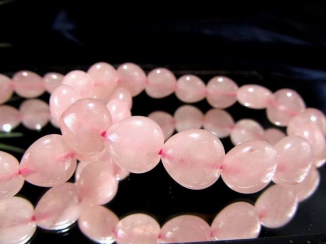 濃いめのミルキータイプ ローズクォーツ ハート型 ブレスレット 約12mm×16珠前後 ぷっくり可愛いハート型 恋愛運最強の組み合わせ 艶光沢抜群