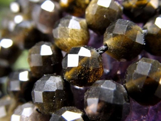 激安宣言 小サイズビーズ 約4.5mm前後 ゴールデンシャイン・オブシディアン キラキラ多面カット 一連 約37-39cm 古来からの強力な守護石