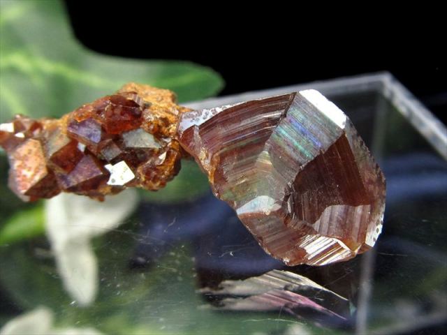 希少 国産原石 Mサイズ レインボー ガーネット アンドラダイト