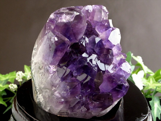 濃い紫 5A アメジスト クラスター スタンドタイプ 高さ110mm 重さ775g 愛の守護石 紫水晶 1点物 ウルグアイ産 パワーストーン 天然石