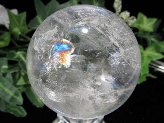 天然水晶 虹入り 丸玉 台座付き φ56mm 重さ 262g レインボー水晶 すべての浄化と純粋さの象徴 極上天然石 一点もの ブラジル産 パワーストーン 天然石