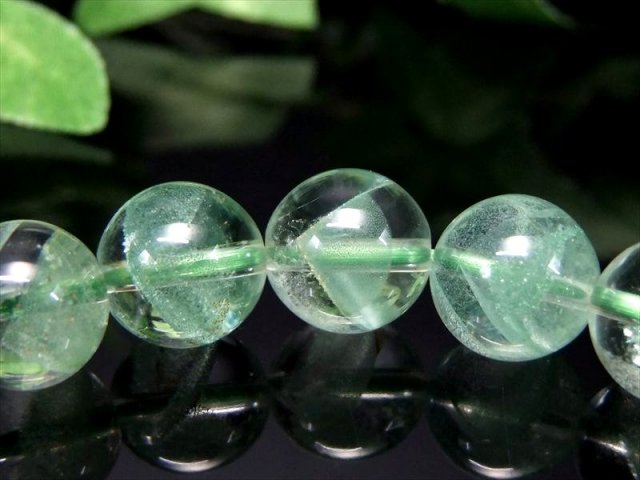 限定4本 S級 全珠くっきり山形 エメラルドグリーンファントム ブレスレット 10mm×19珠 澄み切った水晶に浮かぶ新緑のファントム 極上天然石 緑幻影水晶