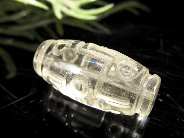 数量限定入荷 貴重天珠 リビアングラス 九眼天珠 長さ約23mm 重さ約3.7