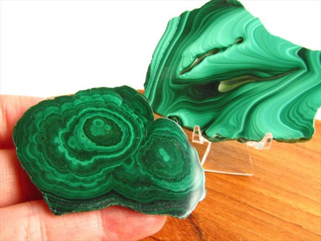 模様くっきり マラカイト プレート原石 1個売り 重さ約25g-35g 美麗