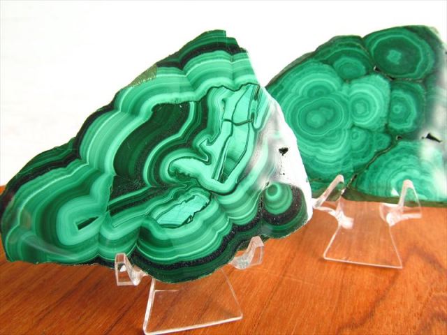 模様くっきり マラカイト プレート原石 1個売り 重さ約75g-95g 美麗繊細模様 深みのあるグリーン 魔除け 肉体と精神を癒す石 コンゴ産 パワーストーン 天然石