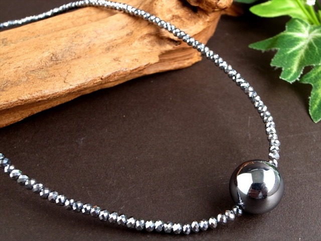 ラウンドボール付き テラヘルツ鉱石 ボタンカット ネックレス 幅約3mm 長さ約40cm+5cm アジャスター付 ラウンドボールサイズ約14mm 2026年