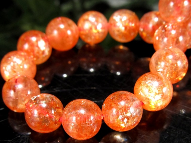 濃色オレンジ 4A+ サンストーン ブレスレット 6mm-7mm×27珠 太陽神の象徴 たっぷりインクルージョン 1点物 超透明 インド産 パワーストーン 天然石