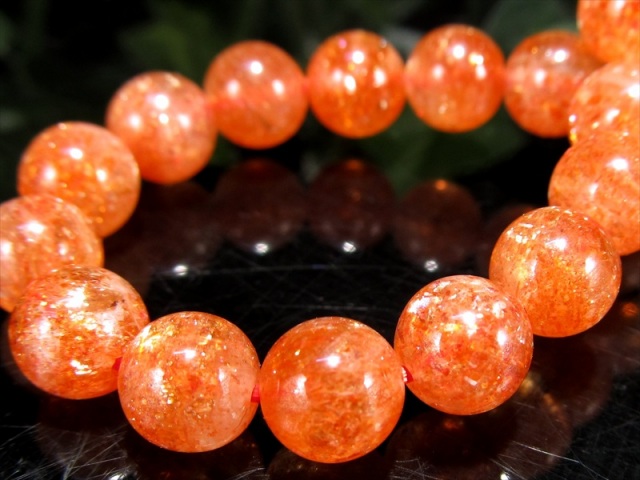濃色オレンジ 4A+ サンストーン ブレスレット 6mm-7mm×27珠 太陽神の象徴 たっぷりインクルージョン 1点物 超透明 インド産 パワーストーン 天然石