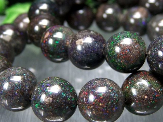 AA ブラックマトリックスオパール ブレスレット 約14mm-14.5mm×16珠前後 幸運を呼ぶ10月の誕生石 まるで銀河のような遊色 オーストラリア産 パワーストーン