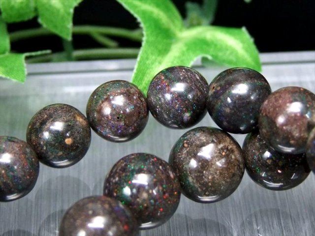 AA ブラックマトリックスオパール ブレスレット 約12mm×17珠前後 幸運
