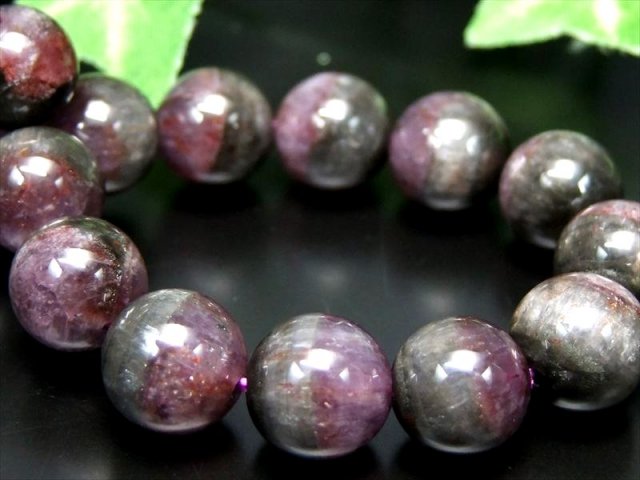 復活と再生の象徴 3A+ オーラライト23 ブレスレット 10mm×19珠 光と陰が織りなす静かな美しさ 神多鉱物混合による独特の表情 カナダ産 パワーストーン 天然石