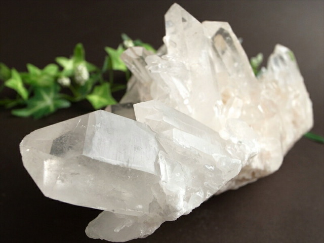 地球最後の秘境』 4A マニカラン産 水晶 クラスター 最大幅168mm 重さ