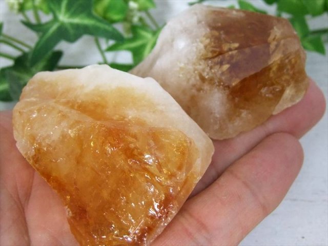 1個売り シトリン ラフ原石 80g-100g 美麗イエロー 透明感有り 金運