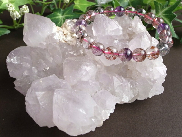 ヒーラーに大人気 4A カクタス アメジスト クラスター原石 最大幅 118mm 重さ 587g 精霊の宿る水晶 紫水晶 サボテンアメジスト 2月 誕生石 1点もの